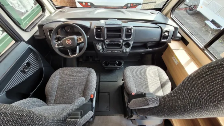 Fahrzeugbild Dethleffs Globebus I 1 GT #8