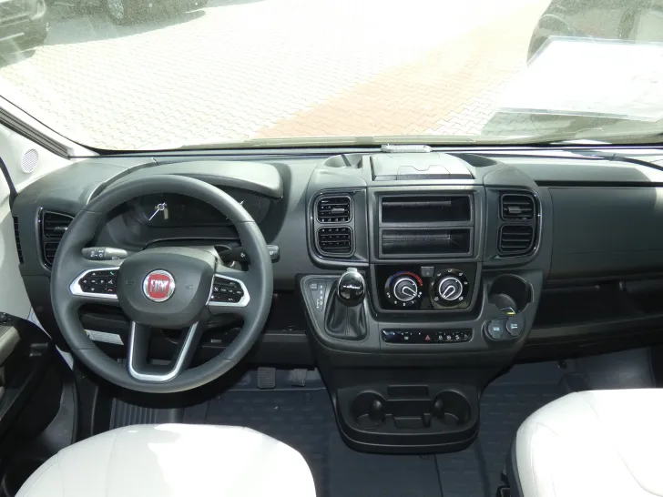 Fahrzeugbild Bürstner Eliseo C 540 #10