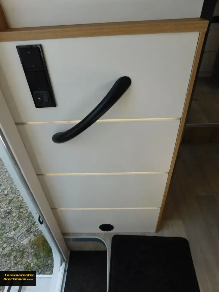 Fahrzeugbild Pilote Pacific P740FC #12