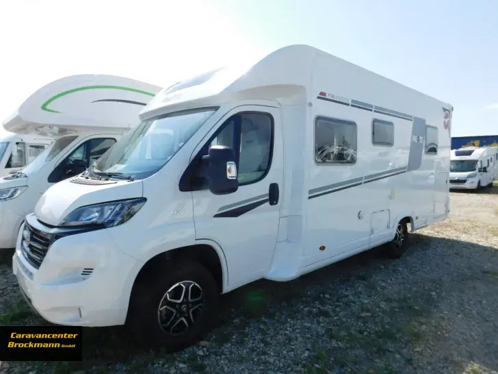 Fahrzeugbild Pilote Pacific P740FC #3