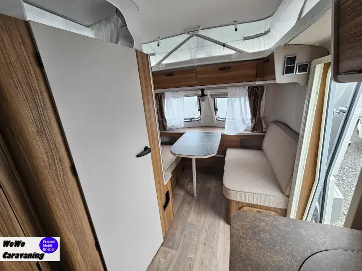 Fahrzeugbild Hymer Eriba Touring 530 Legend mit Markise ab Herbst #8