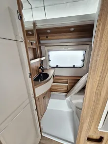 Fahrzeugbild Hymer Eriba Touring 530 Legend mit Markise ab Herbst #10