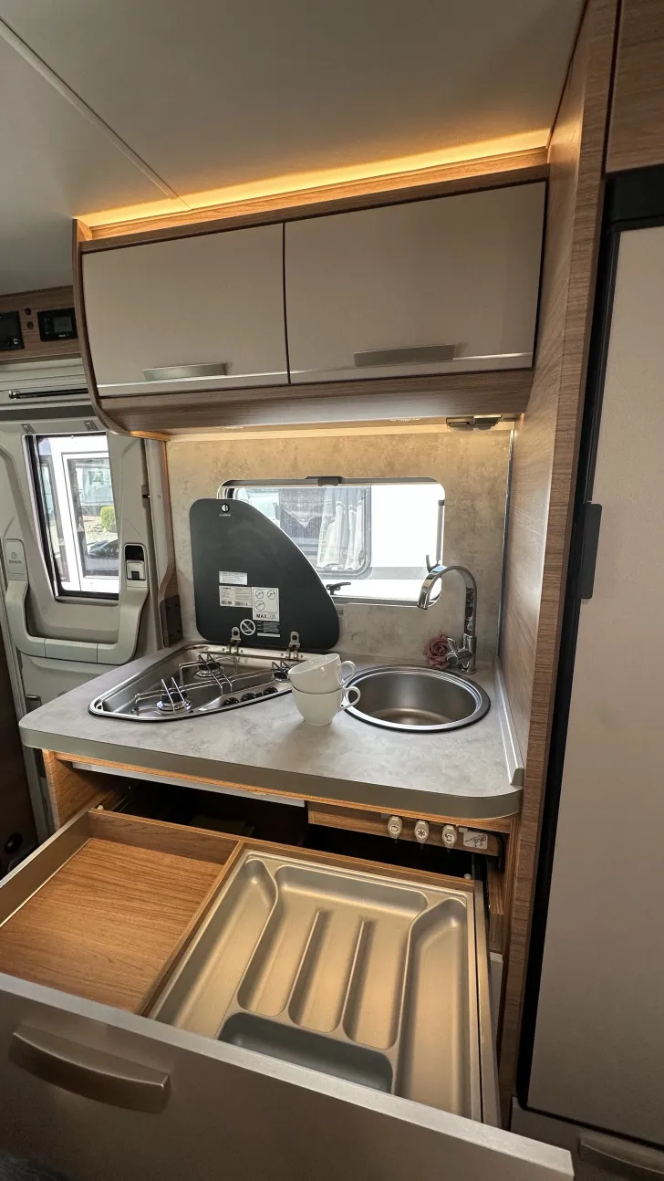 Fahrzeugbild Knaus L!VE I 650 MEG Verfügbar #11