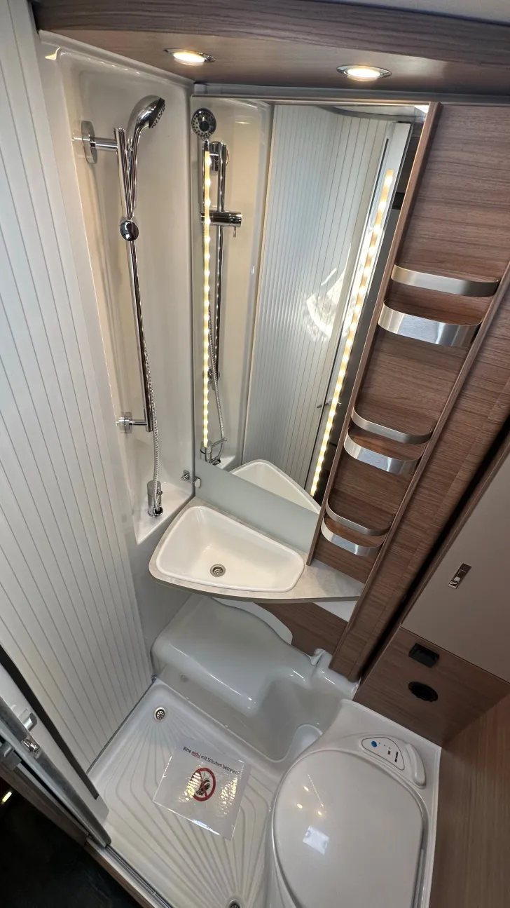 Fahrzeugbild Knaus L!VE I 650 MEG Verfügbar #14