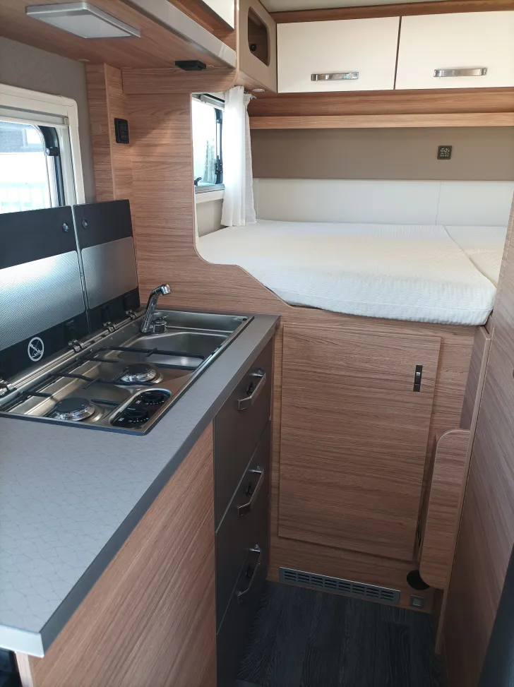 Fahrzeugbild Weinsberg X-CURSION VAN 500 MQ EDITION [PEPPER] #13