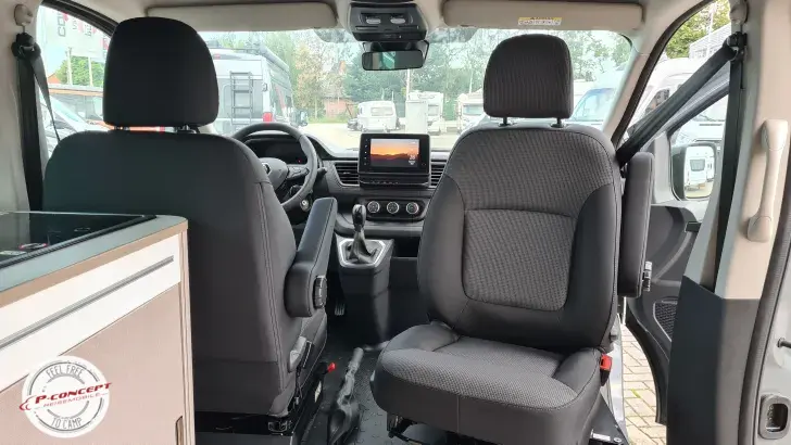 Fahrzeugbild Bürstner Playa C 500 *junger Gebrauchtwagen* #11
