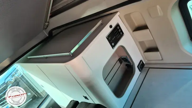 Fahrzeugbild Bürstner Playa C 500 *junger Gebrauchtwagen* #22