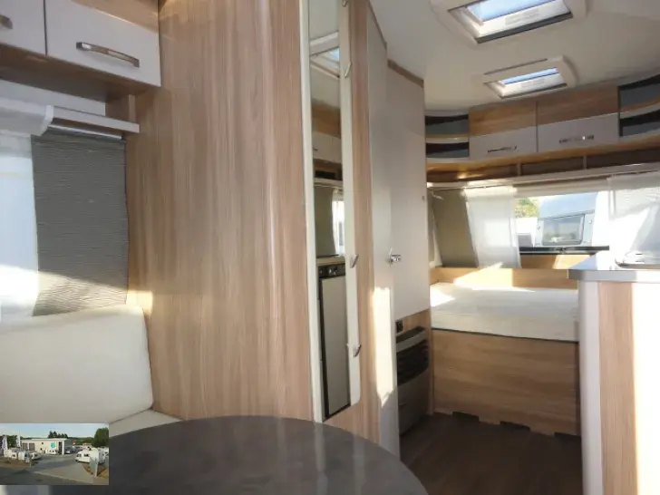 Fahrzeugbild Bürstner Premio 435 TS Nr. 110 - Doppelbett #5