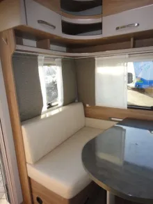 Fahrzeugbild Bürstner Premio 435 TS Nr. 110 - Doppelbett #10