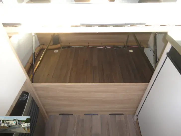 Fahrzeugbild Bürstner Premio 435 TS Nr. 110 - Doppelbett #22