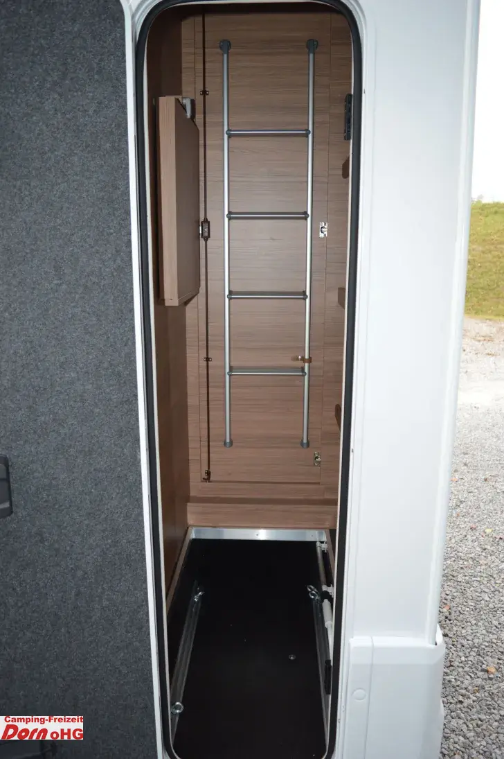 Fahrzeugbild Weinsberg X-CURSION VAN 500 LT EDITION [PEPPER] Easy-Move-Bett für 2 Personen #6
