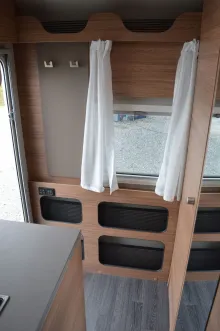 Fahrzeugbild Weinsberg X-CURSION VAN 500 LT EDITION [PEPPER] Easy-Move-Bett für 2 Personen #19