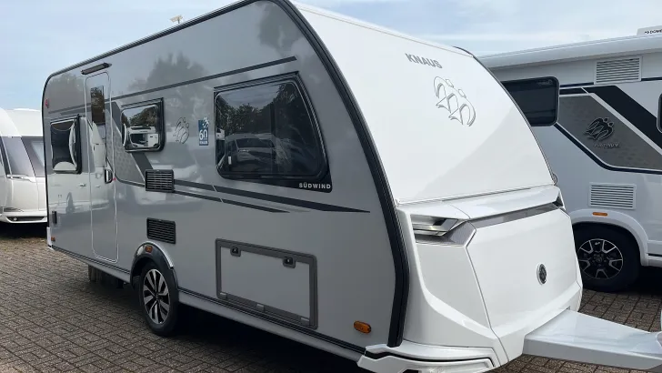 Fahrzeugbild Knaus Südwind 460 EU 60 Years #4