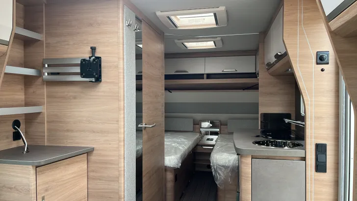 Fahrzeugbild Knaus Südwind 460 EU 60 Years #10