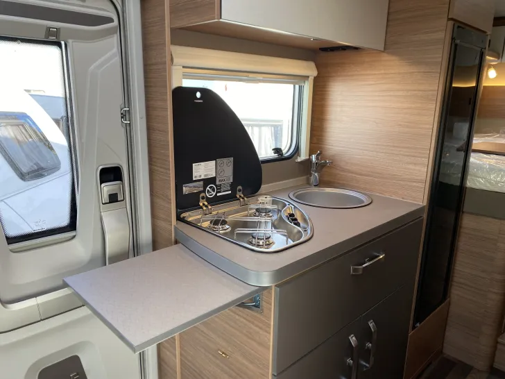 Fahrzeugbild Weinsberg CaraHome 650 MEG #11