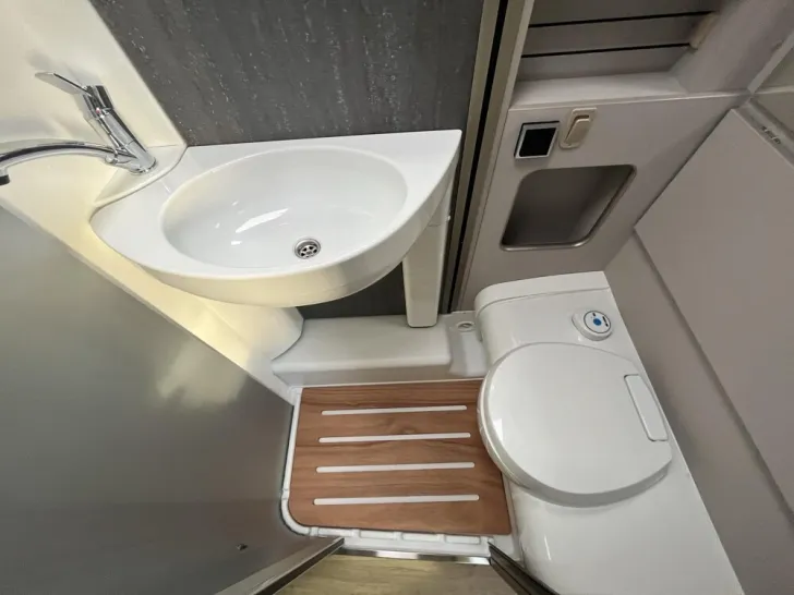Fahrzeugbild Hymer Exsis-t 474 #11
