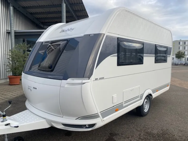 Fahrzeugbild Hobby De Luxe 400 SFe #4