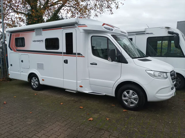 Fahrzeugbild Weinsberg CaraCompact 640 MEG EDITION [PEPPER] Mercedes Automatik #1