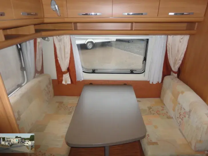 Fahrzeugbild Hobby De Luxe 440 SF Nr. 52-4 - Mover, Doppelb. #8