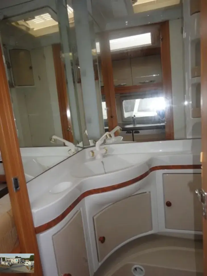 Fahrzeugbild Hobby De Luxe 440 SF Nr. 52-4 - Mover, Doppelb. #26