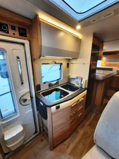 Bild 10 Hymer Exsis-t 580 Pure Verfüg./Markise/TV/REDUZIERT!!