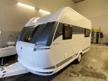 Fahrzeugbild Hobby De Luxe 440 SF #4