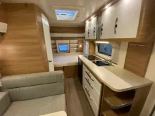 Fahrzeugbild Hobby De Luxe 440 SF #10