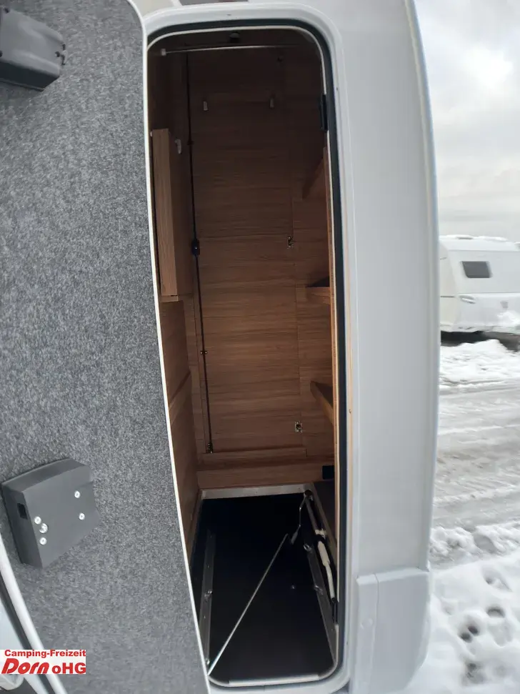 Fahrzeugbild Weinsberg X-CURSION VAN 500 LT EDITION [PEPPER] Auflastung 3500 kg #8