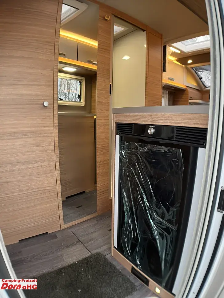 Fahrzeugbild Weinsberg X-CURSION VAN 500 LT EDITION [PEPPER] Auflastung 3500 kg #12