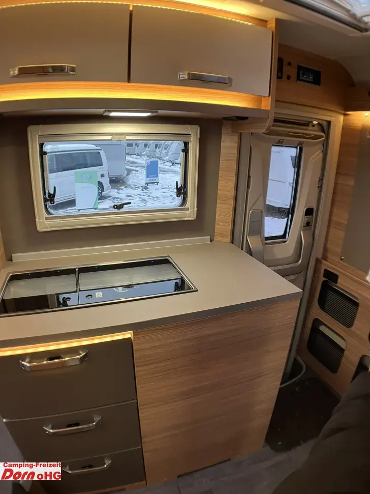 Fahrzeugbild Weinsberg X-CURSION VAN 500 LT EDITION [PEPPER] Auflastung 3500 kg #18