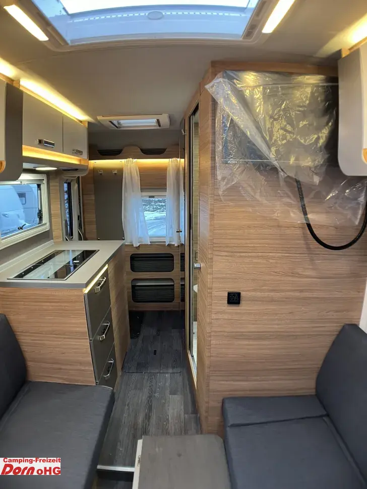 Fahrzeugbild Weinsberg X-CURSION VAN 500 LT EDITION [PEPPER] Auflastung 3500 kg #23