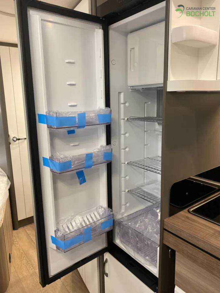 Fahrzeugbild Hobby Excellent Edition 560 KMFe Modell 2024 / 2000 kg Achse #7