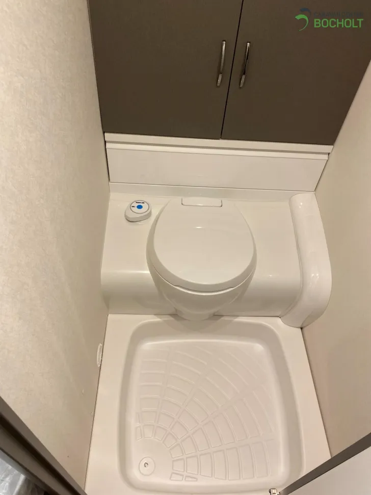 Fahrzeugbild Hobby Excellent Edition 560 KMFe Modell 2024 / 2000 kg Achse #11