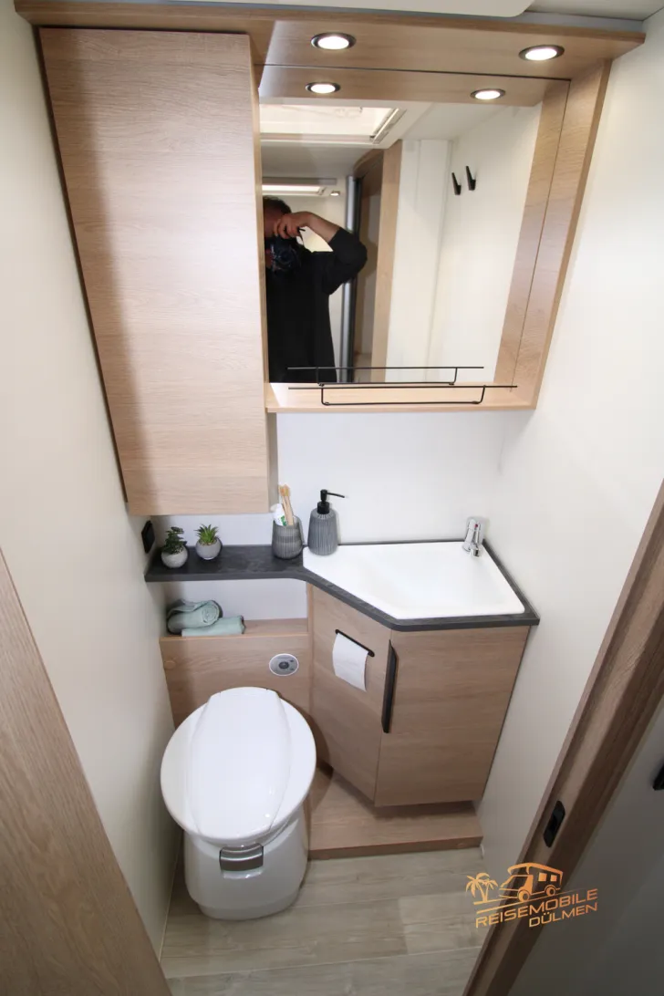 Fahrzeugbild Mooveo Tei 72EB #17