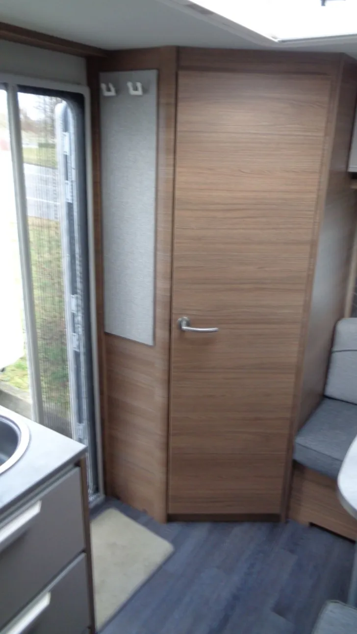 Fahrzeugbild Knaus Sport 400 QD #12