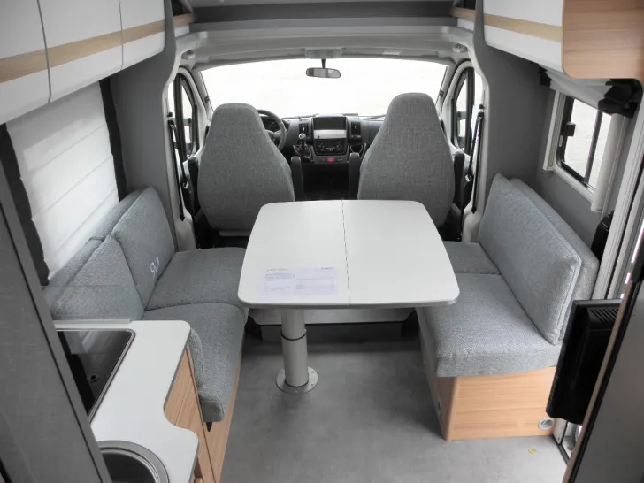 Fahrzeugbild Dethleffs Just 90 T 7052 EBL SALE #4