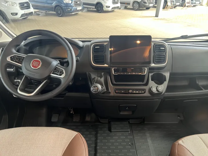 Fahrzeugbild Bürstner Limited T 726 G #13