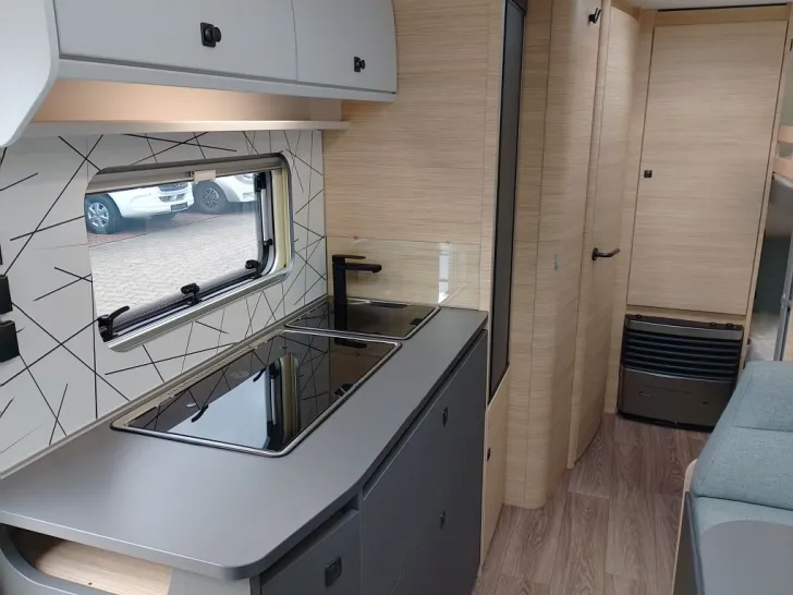 Fahrzeugbild Fendt Apero 560 SKM #15