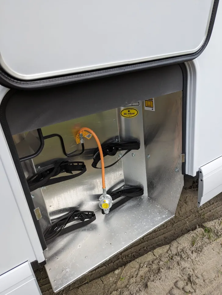 Fahrzeugbild Malibu I 460 LE #42