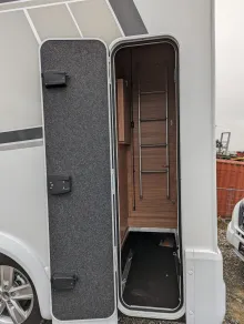 Fahrzeugbild Weinsberg X-CURSION VAN 500 LT EDITION [PEPPER] 150 PS / Automatik, 607 - 1093 #38