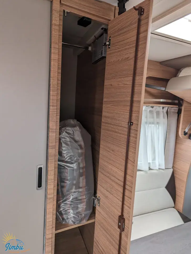 Fahrzeugbild Weinsberg X-CURSION VAN 500 LT EDITION [PEPPER] 150 PS / Automatik, 607 - 1093 #34
