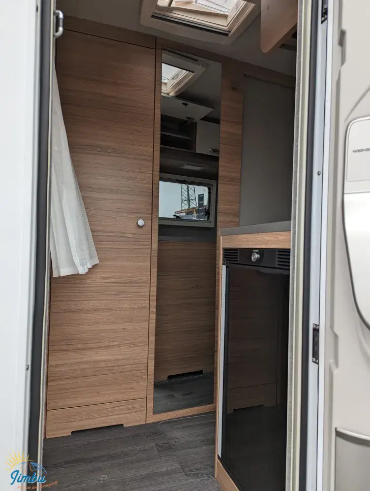 Fahrzeugbild Weinsberg X-CURSION VAN 500 LT EDITION [PEPPER] 150 PS / Automatik, 607 - 1093 #28