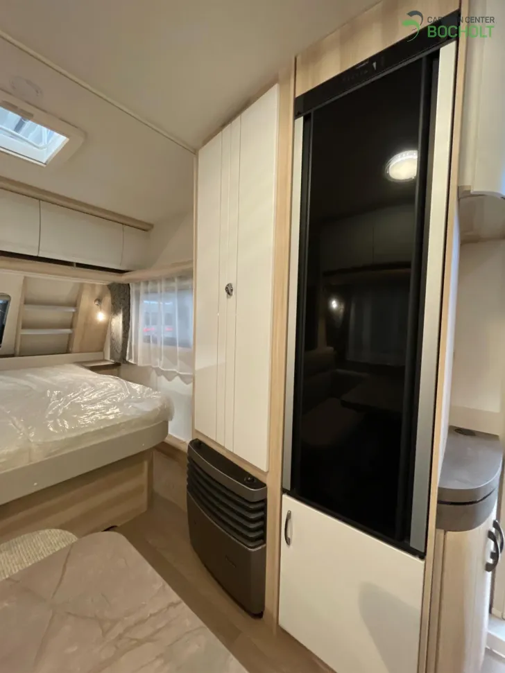 Fahrzeugbild Hobby De Luxe 460 SFf Modell 2024 / 1500 Kg Achse #7