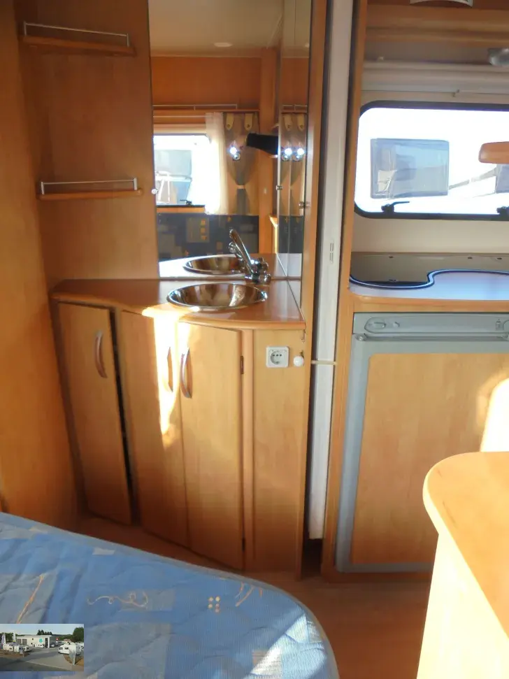 Fahrzeugbild Caravelair Ambiance 420 Nr. 71 - franz. Bett, SG #11
