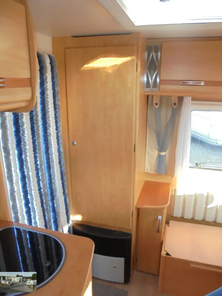 Fahrzeugbild Caravelair Ambiance 420 Nr. 71 - franz. Bett, SG #18