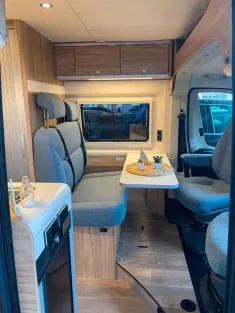 Bild 13 Hymer Camper Van Ayers Rock