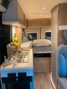 Bild 14 Hymer Camper Van Ayers Rock
