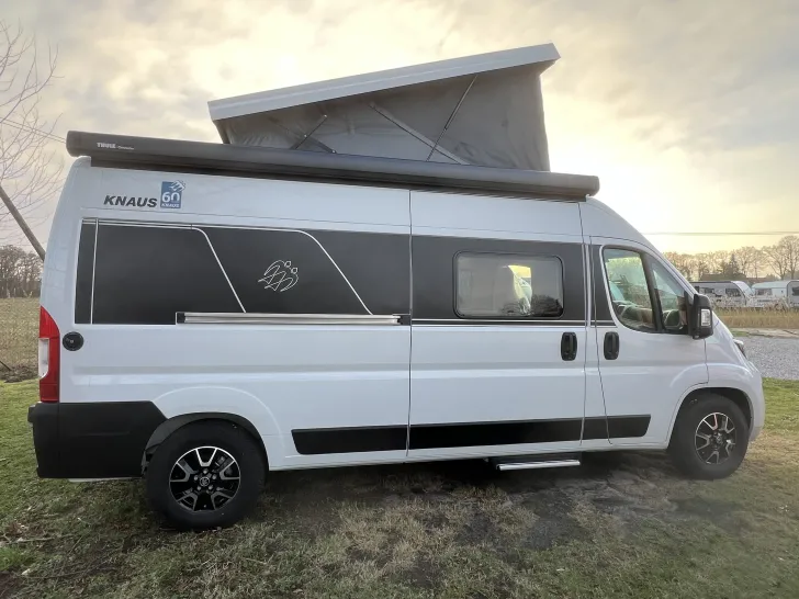 Fahrzeugbild Knaus BoxLife Pro 600 STREET (Peugeot) 60 Years mit Aufstelldach #1