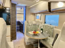 Fahrzeugbild Laika Ecovip H 4109 Messemarathon 14.07-30.08 #14