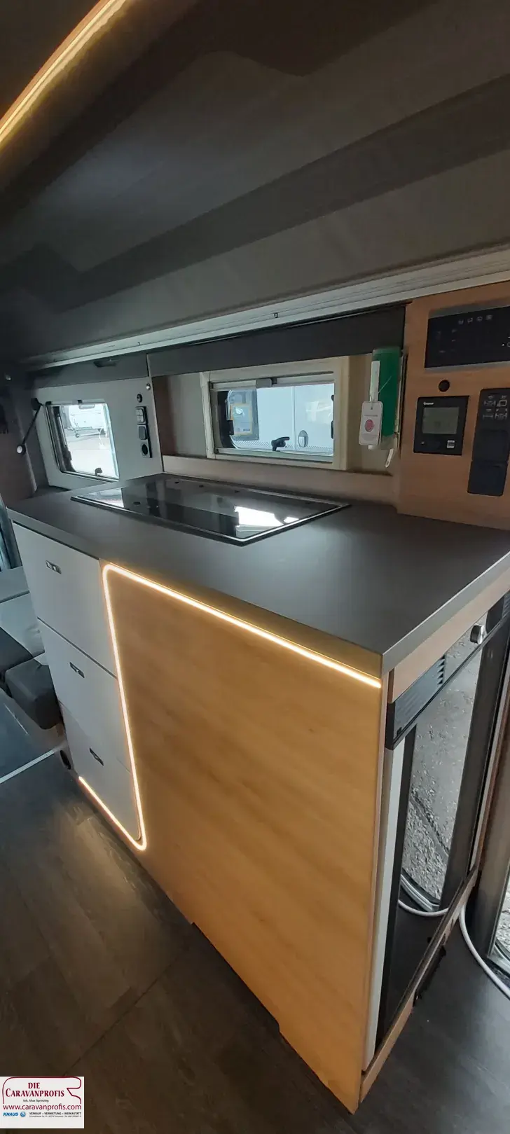 Fahrzeugbild Knaus Tourer CUV 500 LT CUVISION 4 Gurtplätze #9